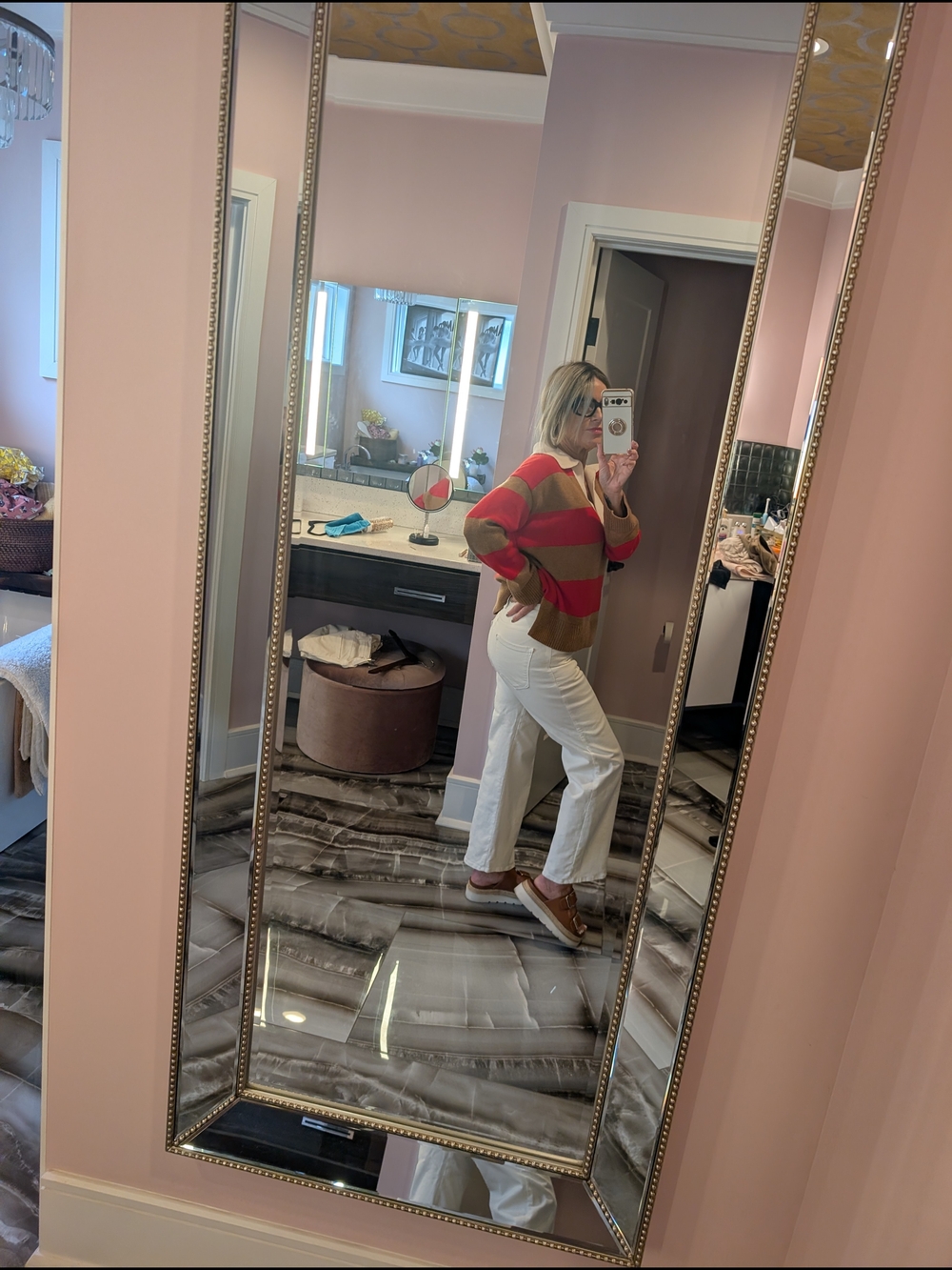 Karen Kane White Cropped Straight-Leg Jeans - Picture 2 of 5